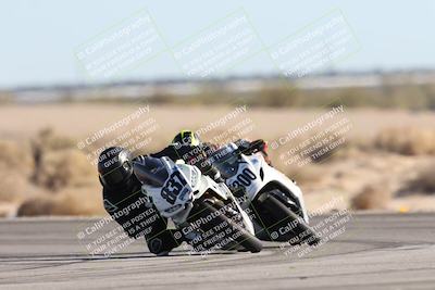 media/Dec-07-2025-CVMA (Sun) [[3e7d2de5dc]]/Race 11-Formula 2-CVMA Hooligans-American Thunder/